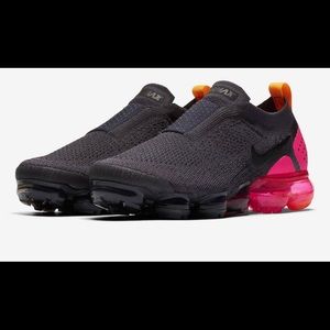 Nike flyknit vapormax size 10.5